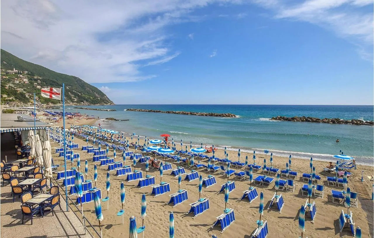 Awesome Home In Moneglia With Kitchen 0*,