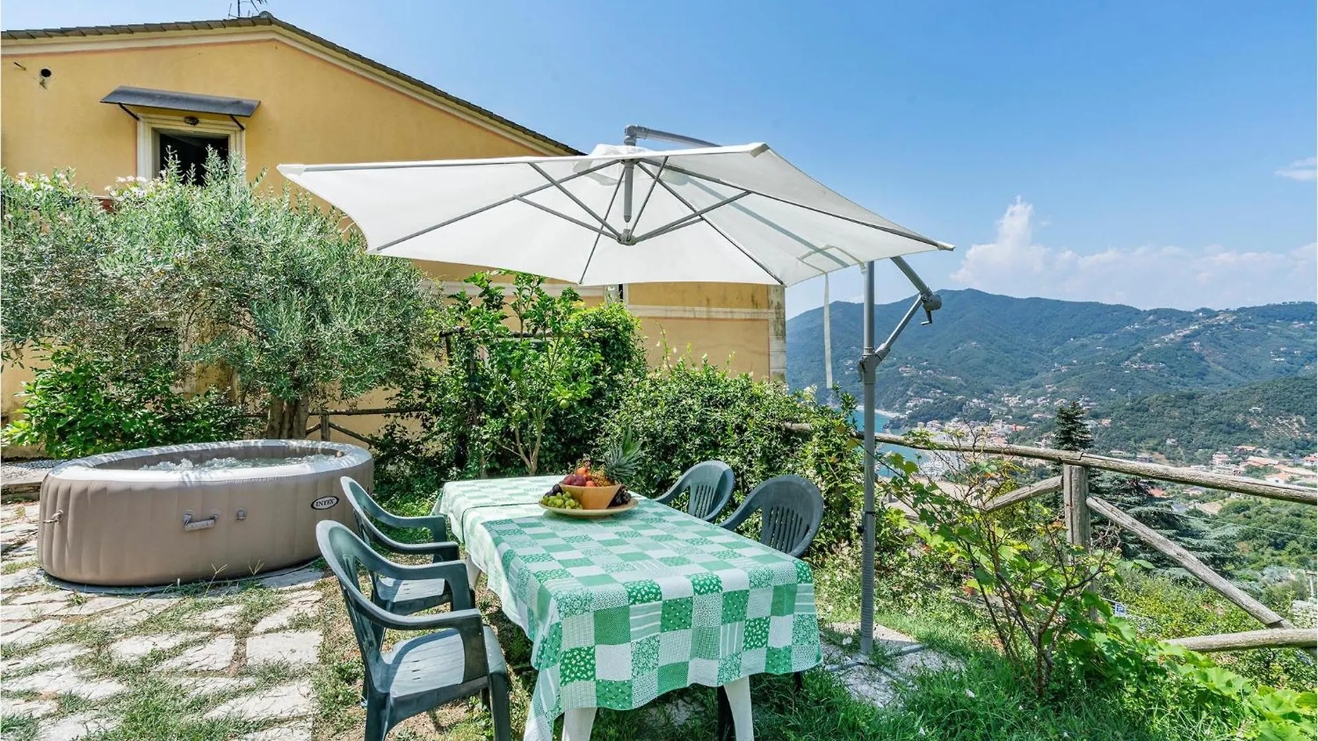 Awesome Home In Moneglia With Kitchen contacts